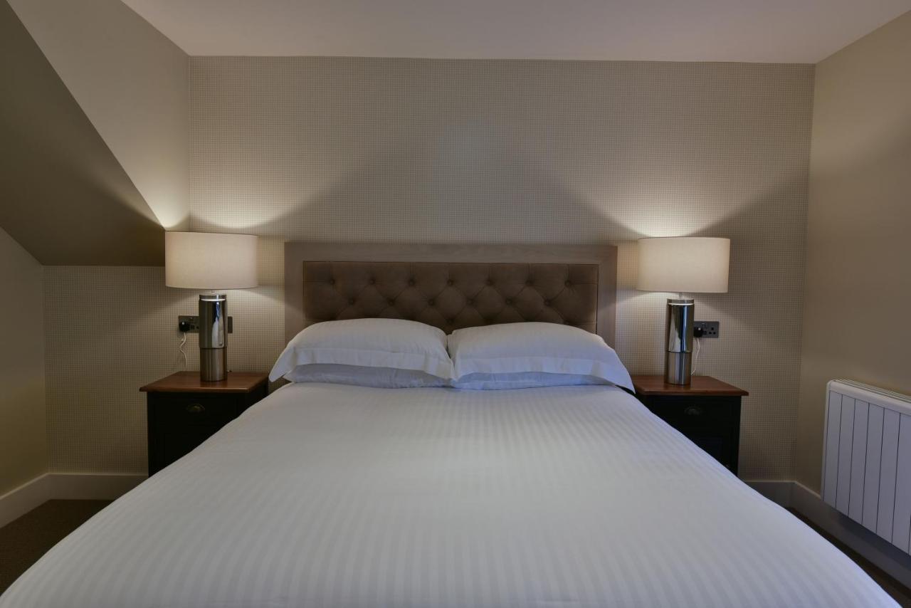 The Seafield Arms Hotel Cullen - Self Catering Экстерьер фото
