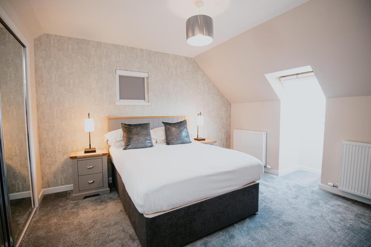 The Seafield Arms Hotel Cullen - Self Catering Экстерьер фото