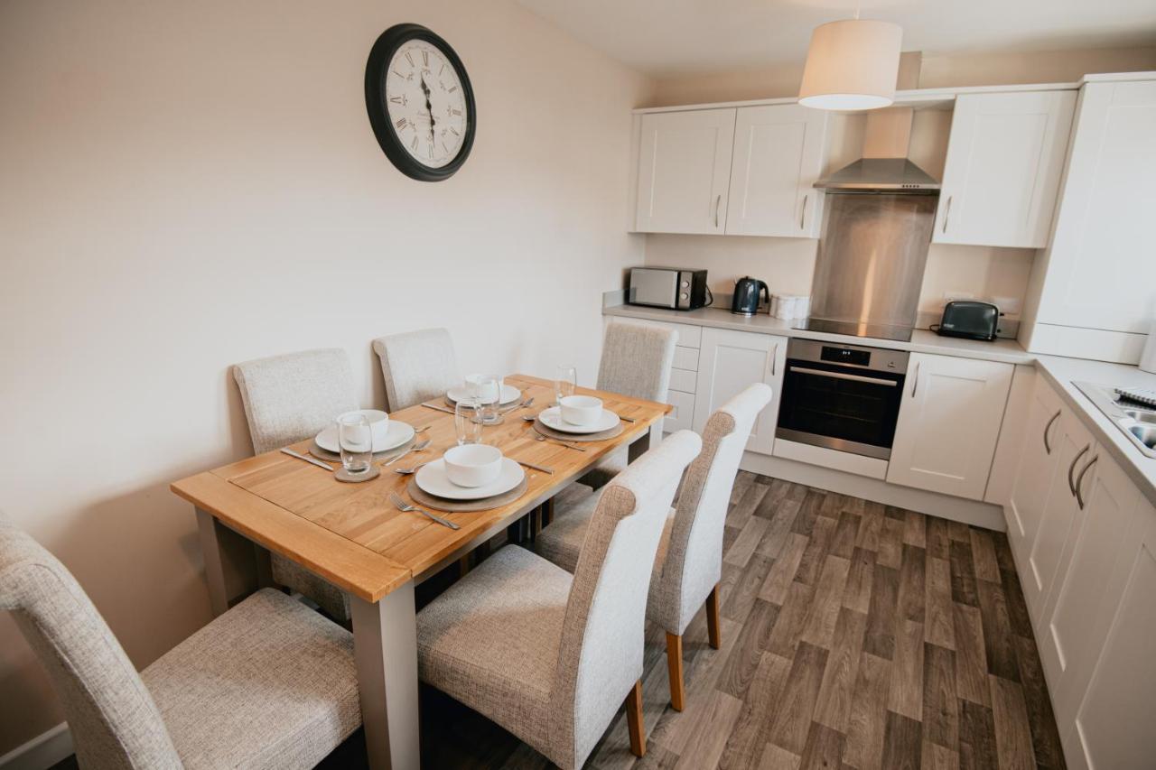 The Seafield Arms Hotel Cullen - Self Catering Экстерьер фото